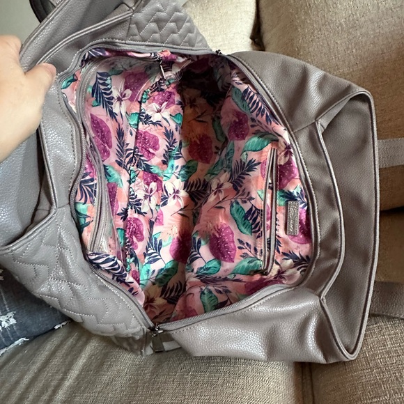 COPY - Lug used Tempo VL bag, used good condition, smoke free - Picture 3 of 6